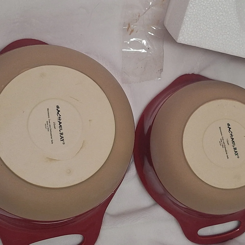 NIB Rachael Ray Cherry Red Bowl Set - Picture 2 of 5